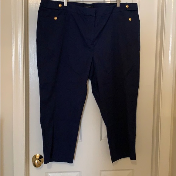 Talbots Pants - Talbots Navy Blue Deck Capris. Size 22W NWT